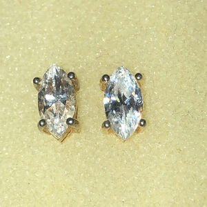Vintage Gold Tone Retro Marquise Cut CZ Rhinestone Dainty Boho Pierced Earrings